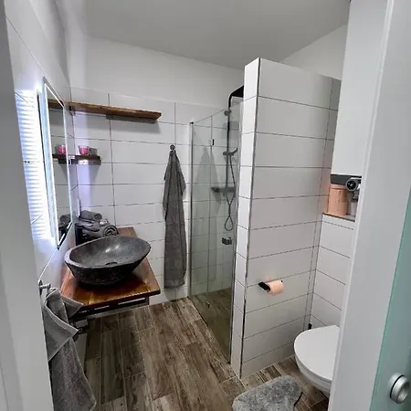 Loftovy Apartman Laura Apartment